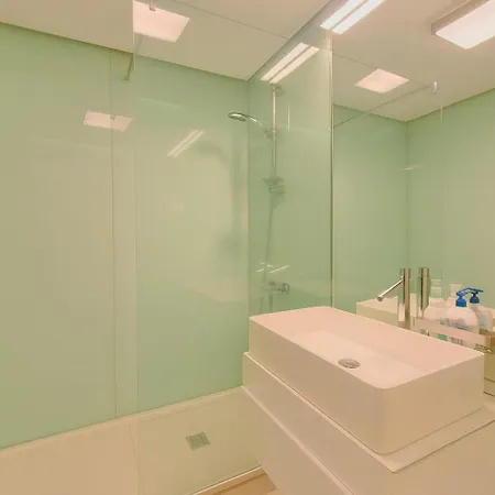דירה Edes Ultracentral & Modern Design בוקרשט